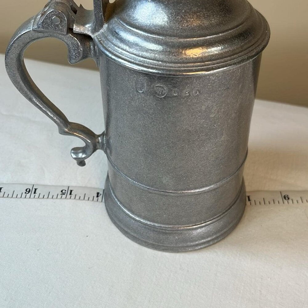 Vintage Wilton Armetale Domed Lidded Tankard Tavern Pub Renaissance Props Gift - Picture 6 of 10